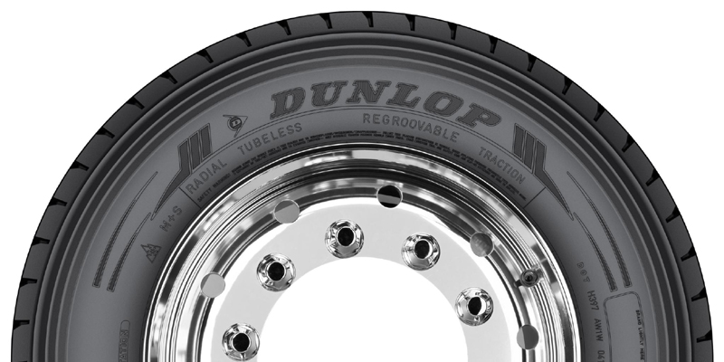 Ejemplo de neumatico de camion con marca y tipo